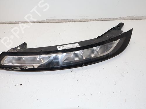 Used Left daytime light Left daytime light 38492061 38492061