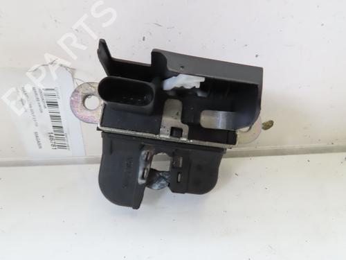 Used Tailgate lock VW GOLF VI (5K1) 2.0 TDI (140 hp) 19748033