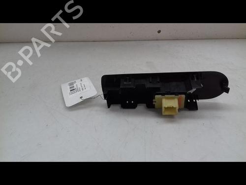 Used Switch RENAULT CAPTUR I (J5_, H5_) 1.5 dCi 90 (J5N4, J5M5, J5MW, J5M6, J5AL, J5AJ) (90 hp) 14956844