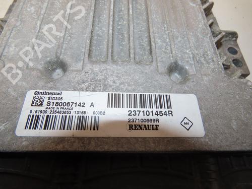 Used Engine control unit (ECU) RENAULT SCÉNIC III (JZ0/1_) 1.5 dCi (JZ02, JZ0R) (95 hp) 16638015