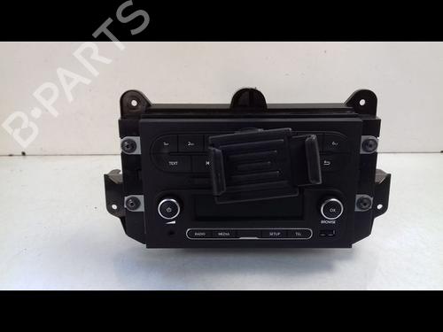 Used Radio RENAULT TWINGO III (BCM_, BCA_) 1.0 SCe 70 (71 hp) 8980221
