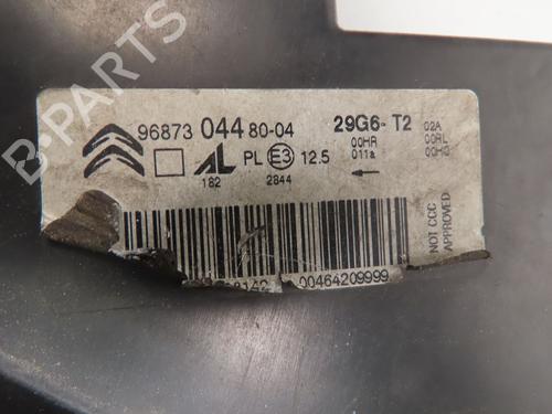 Faro derecho CITROËN C4 II (NC_) 1.6 HDi 110 (112 hp) 31634474