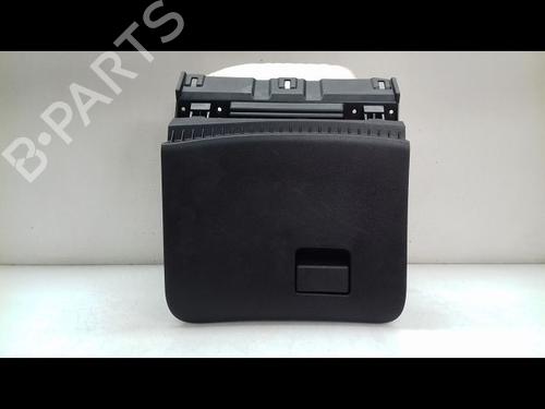 Used Glove box NISSAN JUKE (F15) 1.5 dCi (110 hp) 14956472