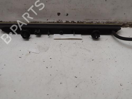 third-brake-light-citroen-c4-picasso-ii-2013-33562383 main image