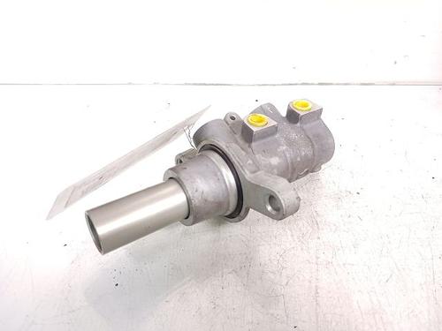 Used Brake master cylinder Brake master cylinder PEUGEOT 308 II (LB_, LP_, LW_, LH_, L3_) 1.2 THP 110 (110 hp) 14956233 14956233