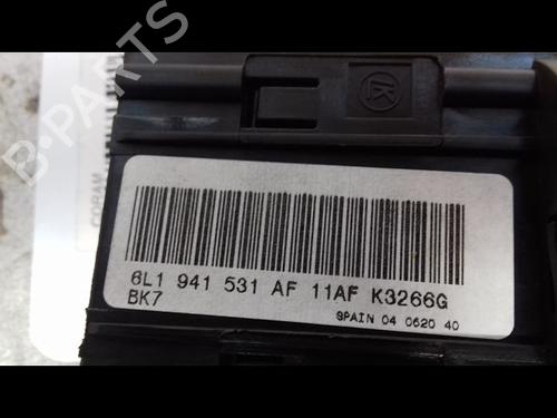 Used Headlight switch SEAT IBIZA III (6L1) 1.4 TDI (80 hp) 8993538