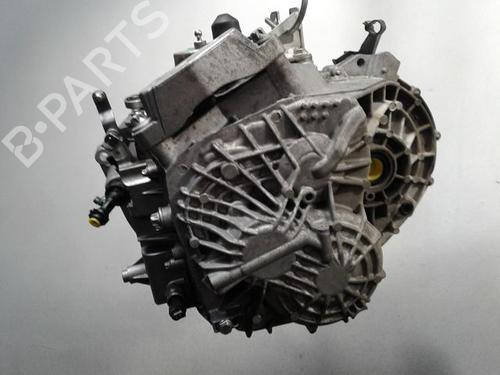 manual-gearbox-alfa-romeo-giulietta-940_-16-jtdm-940fxd1a-46345508-2010-2011-2012-2013-2014-2015-2016-2017-2018-2019-2020-16040609 main image