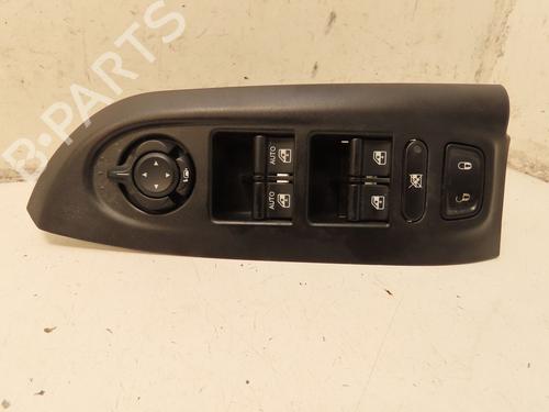 Used Left front window switch FIAT 500X (334_) 1.3 D Multijet (334AXH1A) (95 hp) 30892723