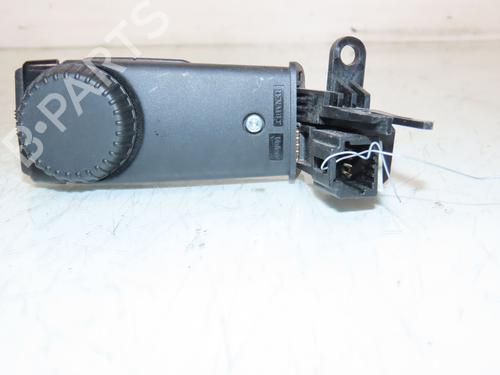 Interruttore RENAULT CLIO V (B7_) 1.0 TCe 100 (B7MT) (101 hp) 21563986