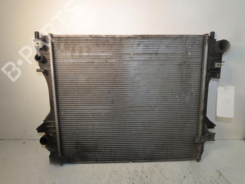 Used Water radiator Water radiator JAGUAR XJ (X350, X358) D 2.7 (207 hp) 33136882 33136882