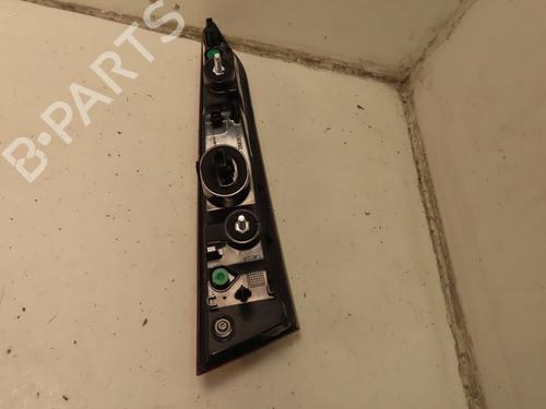 Højre baklys, luke RENAULT CAPTUR II (HF_) TCe 140 (HFN0) (140 hp) 31325262