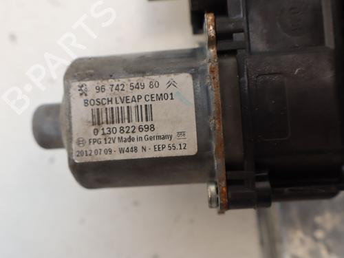 Used Rear right window mechanism Rear right window mechanism PEUGEOT 208 I (CA_, CC_) 1.6 HDi (92 hp) 40438595 40438595