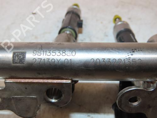 Used Injection rail PEUGEOT 308 III (FB_, FH_, FP_, F3_, FM_) PureTech 130 (FPHNSL, FPHNST) (131 hp) 30950564