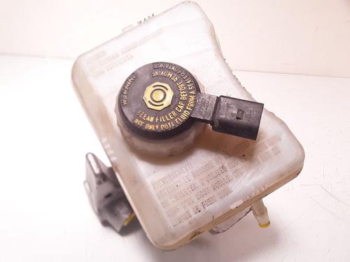 master-brake-audi-a5-8t3-s5-quattro-4h0611021-2007-2008-2009-2010-2011-2012-2013-2014-2015-2016-2017-9001646 main image