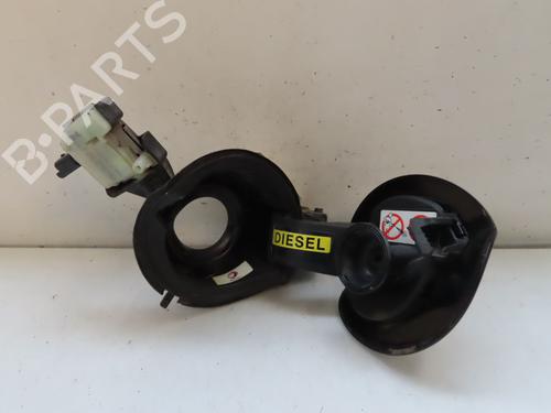 Used Fuel flap Fuel flap 17995545 17995545