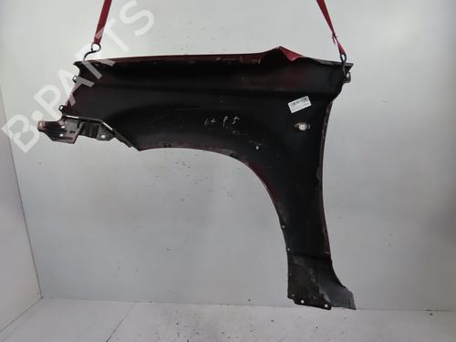 Used Right front fenders NISSAN X-TRAIL I (T30) 2.2 dCi 4x4 (136 hp) 31055272