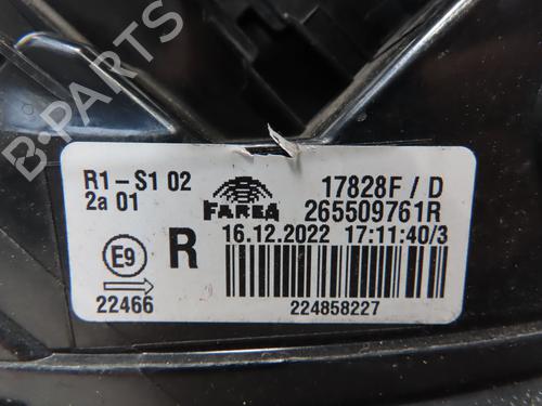 Right taillight RENAULT CLIO V (B7_) 1.6 E-TECH 145 (B7MU) | BP31325269C35