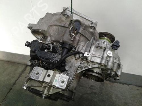 Used Gearbox AUDI A3 (8L1) 1.8 T (150 hp) 8986644