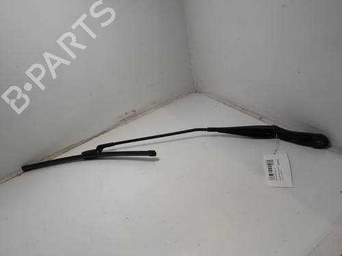 Used Front windshield wiper arm Front windshield wiper arm PEUGEOT 308 II (LB_, LP_, LW_, LH_, L3_) 1.6 HDi 100 (99 hp) 30979986 30979986