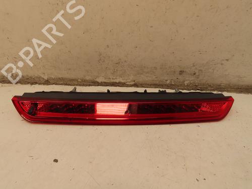 Used Third brake light Third brake light PEUGEOT 2008 II (UD_, US_, UY_, UJ_, UR_, UC_) 1.5 BlueHDI 130 (131 hp) 30189303 30189303