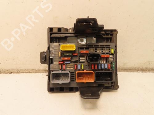 Used Fuse box CITROËN C5 III Break (RW_) 3.0 HDi 240 (RWX8CA) (241 hp) 30979389