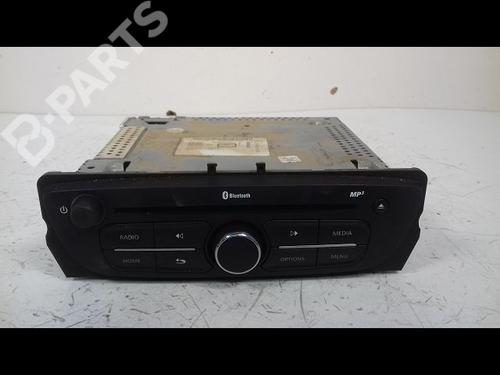 Bilradio RENAULT KANGOO Express (FW0/1_) 1.5 dCi 75 (FW07, FW10, FW04) (75 hp) 8992209