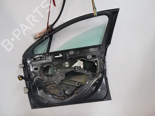 Used Right front door Right front door 37530200 37530200