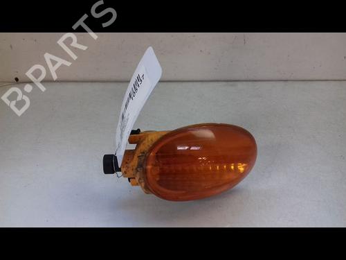 Used Left front indicator Left front indicator FIAT MULTIPLA (186_) 1.9 JTD 115 (115 hp) 8983377 8983377
