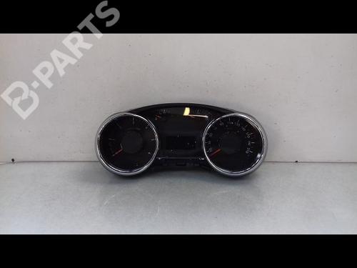 Used Instrument cluster PEUGEOT 5008 (0U_, 0E_) 1.6 HDi (112 hp) 8989364