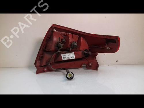 Used Right taillight SUZUKI SWIFT III (MZ, EZ) 1.3 DDiS (RS413D) (69 hp) 9219564