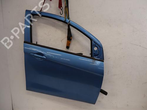 Used Right front door Right front door 39219695 39219695