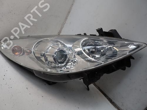 Used Right headlight Right headlight PEUGEOT 307 CC (3B) 2.0 HDi 135 (136 hp) 34357579 34357579