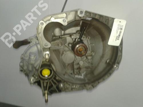 Boîte de vitesse manuelle ALFA ROMEO 147 (937_) 1.6 16V T.SPARK (937.AXA1A, 937.AXB1A, 937.BXB1A) (120 hp) 8978968