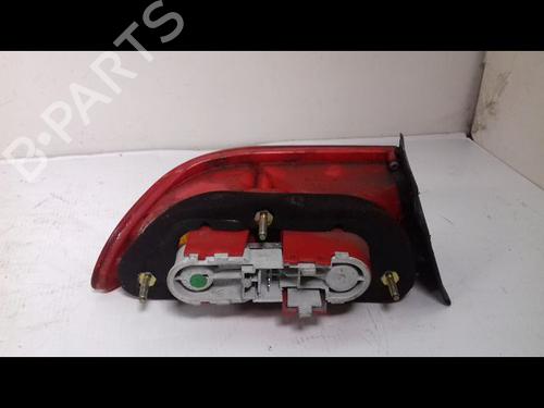 Used Right taillight Right taillight ALFA ROMEO 156 Sportwagon (932_) 2.4 JTD (932.B1B00) (140 hp) 8995205 8995205