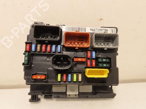 Fuse box CITROËN C3 II (SC_) 1.4 | BP26702256E1 - Image 3