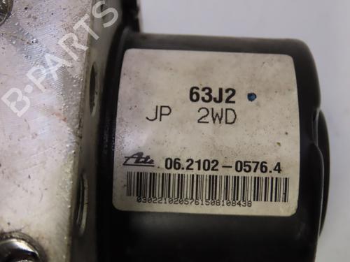 Used ABS pump SUZUKI SWIFT III (MZ, EZ) 1.3 (RS413, ZC11S) (92 hp) 27352135