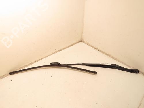 Used Front windshield wiper arm OPEL ASTRA J (P10) 2.0 CDTI (68) (160 hp) 30955117