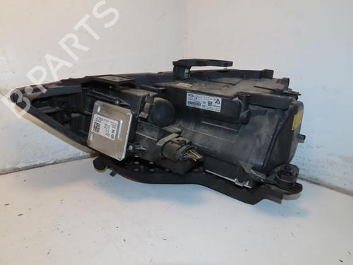 Right headlight AUDI Q3 (8UB, 8UG) 2.0 TDI quattro | BP29986796C29