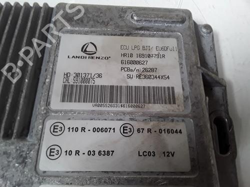 Engine control unit (ECU) DACIA SANDERO III 1.0 TCe 100 ECO-G | BP16781801M57 - Image 4
