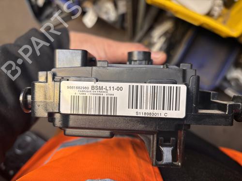 Fuse box CITROËN C4 I (LC_) 1.6 HDi | BP30950769E1