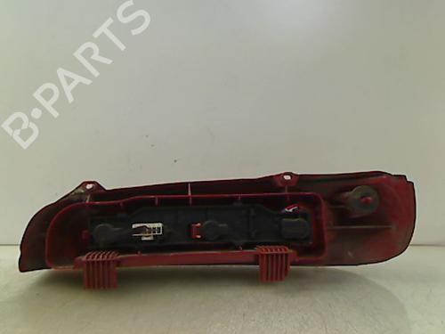 Farolim esquerdo Farolim esquerdo FIAT SEICENTO / 600 (187_) 1.1 (187AXB, 187AXB1A, 187AXC1A02) (54 hp) 15745811 15745811