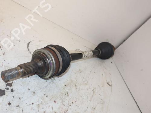 Used Left front driveshaft Left front driveshaft PEUGEOT 3008 II SUV (MC_, MR_, MJ_, M4_) 1.5 BlueHDi 130 (131 hp) 33970682 33970682