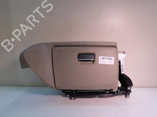 Used Glove box BMW 1 (E87) 120 d (177 hp) 16355850