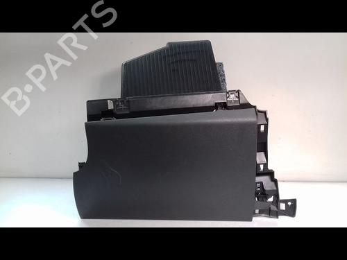 Glove box PEUGEOT 508 SW I (8E_) 2.0 HDi | BP10684489C95