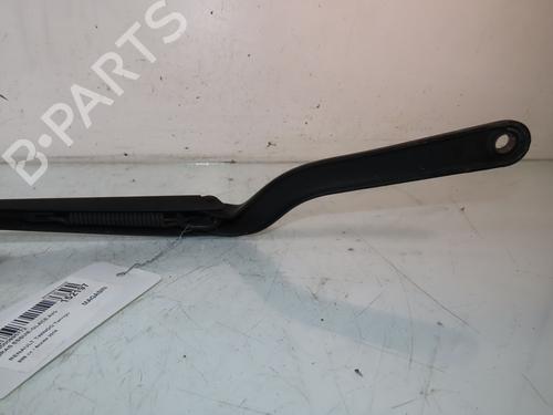 Used Front windshield wiper arm RENAULT TWINGO III (BCM_, BCA_) 0.9 TCe 90 (BCM9, BCM2) (90 hp) 22693762