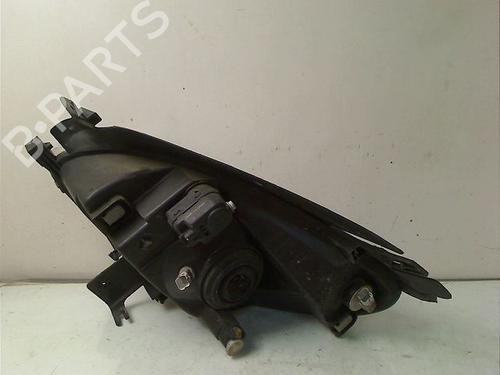 Used Right headlight CITROËN XSARA PICASSO (N68) 2.0 HDi (90 hp) 15745696