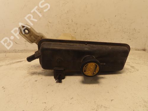 Ekpansionstank TOYOTA RAV 4 III (_A3_) 2.2 D 4WD (ALA30_, ALA30R) (136 hp) 30950865