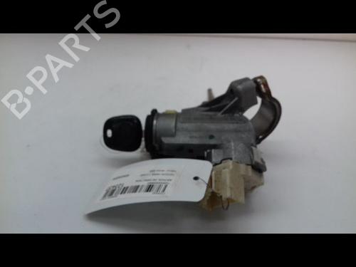 Used Ignition barrel TOYOTA YARIS (_P9_) 1.4 D-4D (NLP90_, NLP90R) (90 hp) 9106155