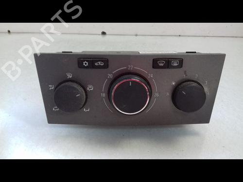 Used Climate control Climate control OPEL ZAFIRA / ZAFIRA FAMILY B (A05) 1.9 CDTI (M75) (120 hp) 8982474 8982474