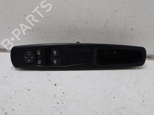 Used Left front window switch Left front window switch RENAULT MEGANE III Hatchback (BZ0/1_, B3_) 1.5 dCi (86 hp) 33997758 33997758